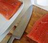 چگونه ماهی سالمون را در خانه نمک بزنیم