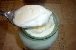 How to cook cottage cheese in a slow cooker